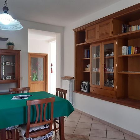 Pane E Cioccolata Apartment Foligno Bagian luar foto